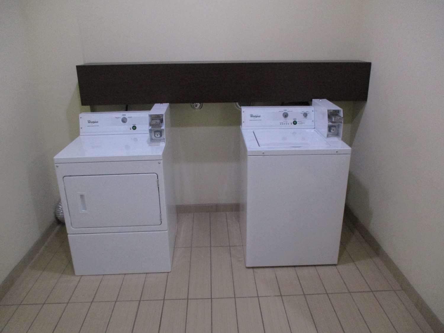 Best Western St. Louis Airport North Hotel & Suites Hazelwood Esterno foto