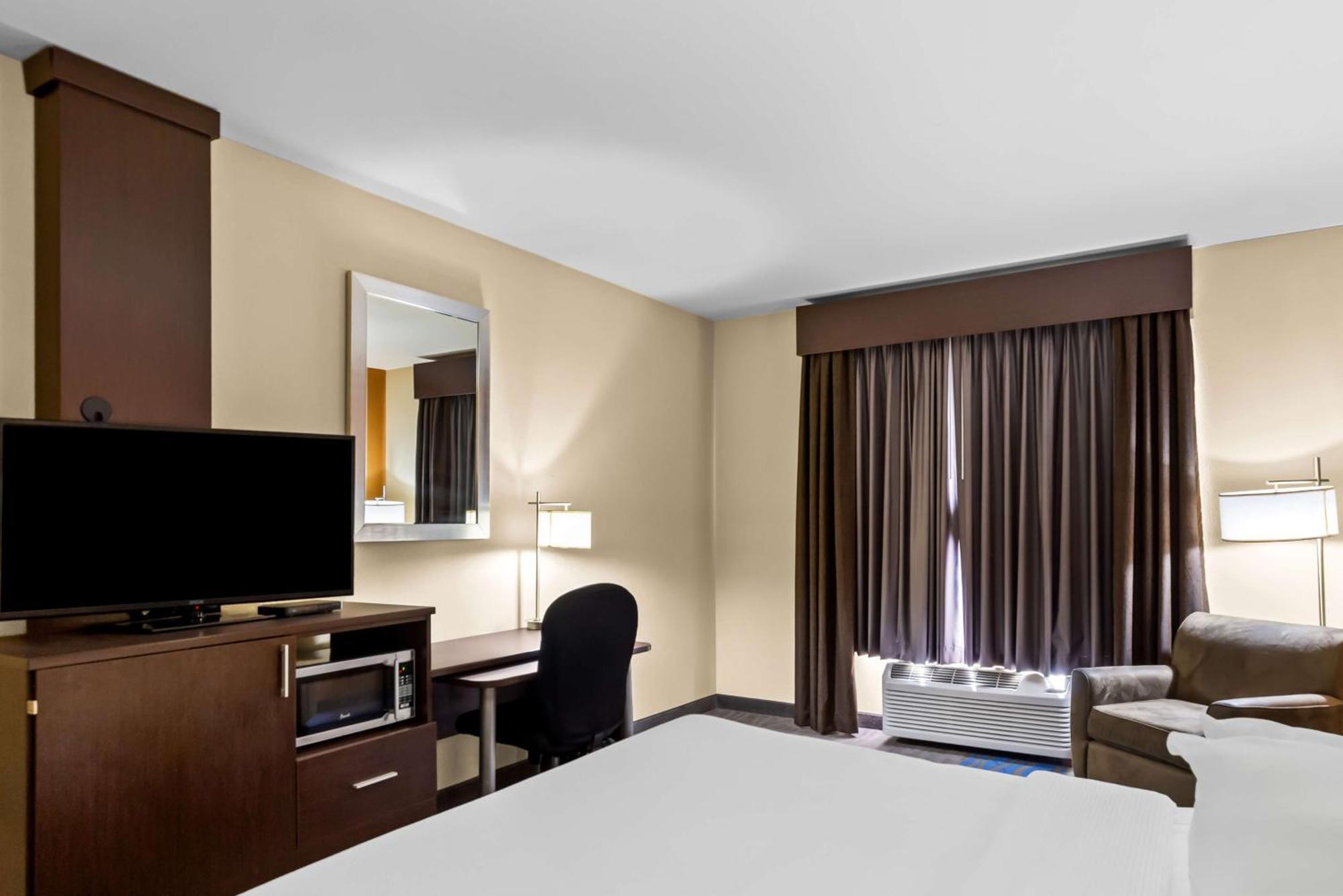 Best Western St. Louis Airport North Hotel & Suites Hazelwood Esterno foto