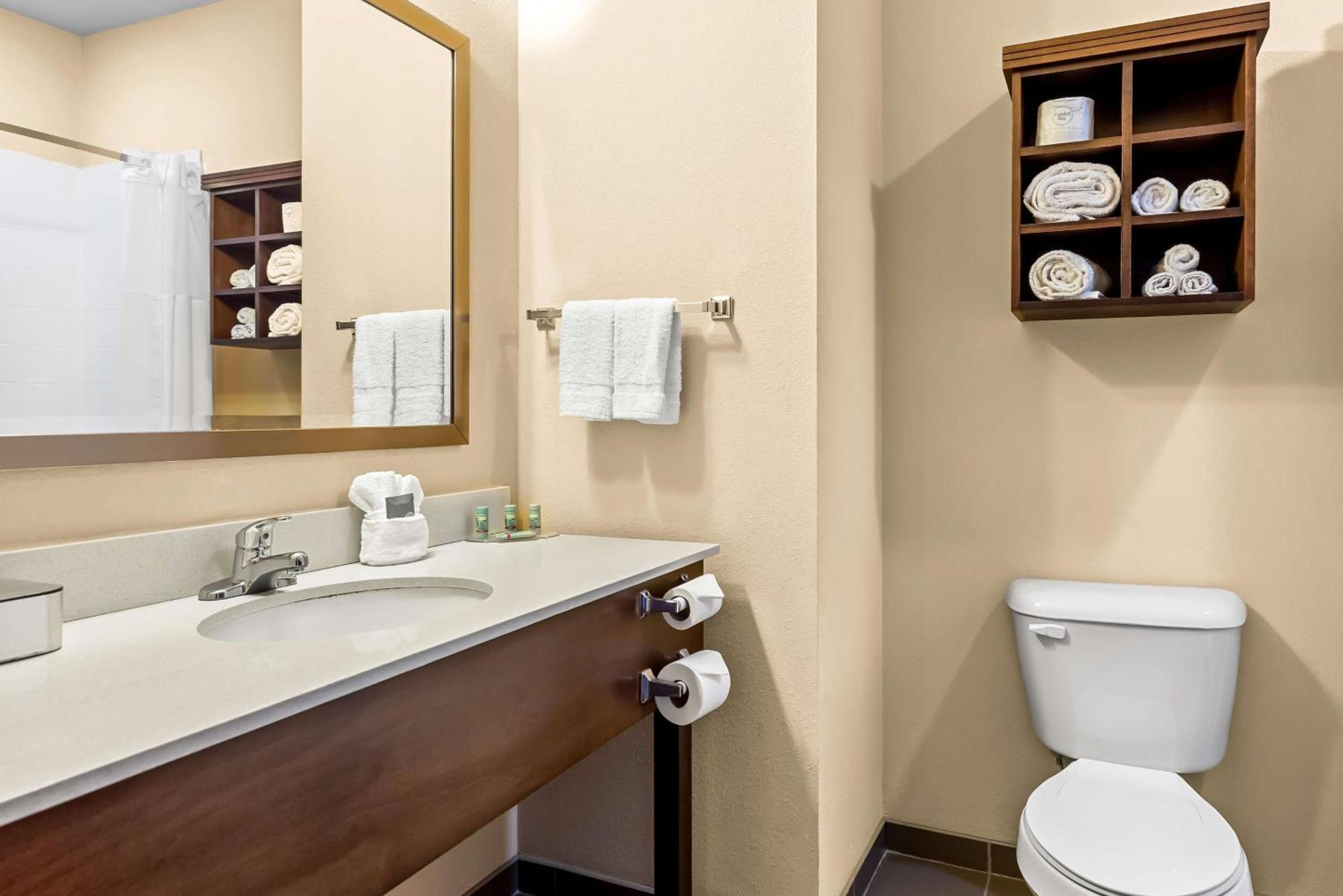 Best Western St. Louis Airport North Hotel & Suites Hazelwood Esterno foto